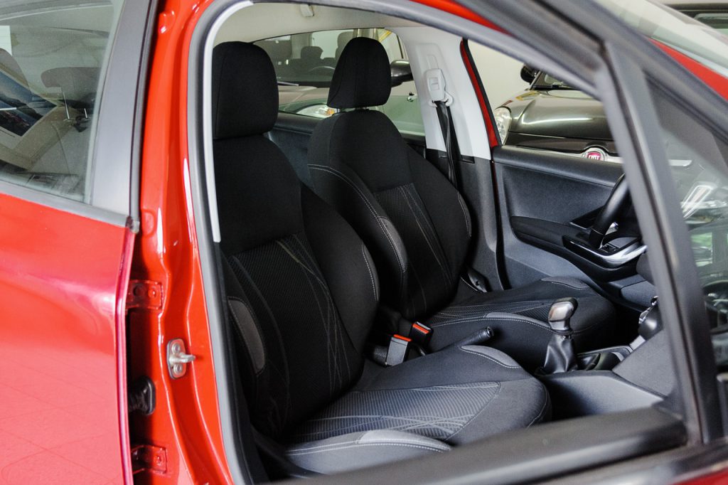 Peugeot 208 1.4 HDI 5p 8v Access