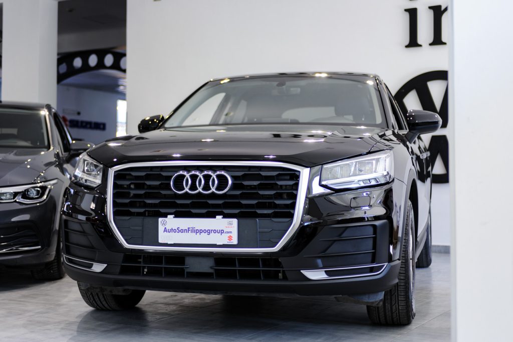 Audi Q2 30 1.6 TDI S tronic Business my19