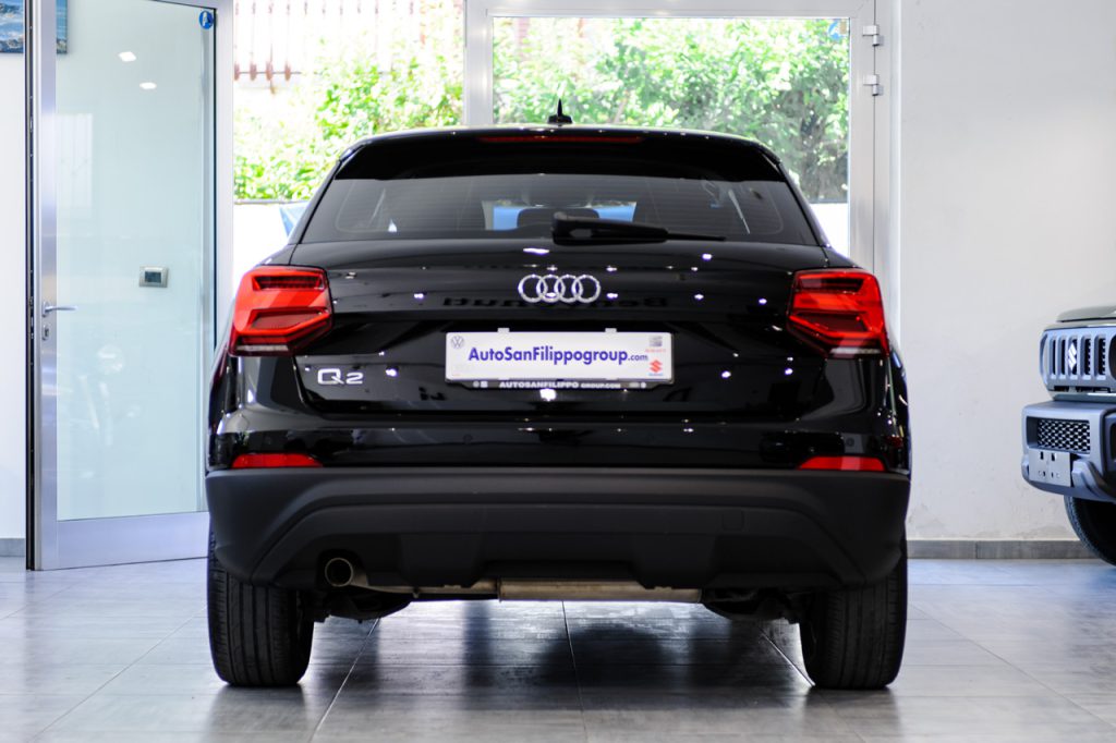 Audi Q2 30 1.6 TDI S tronic Business my19