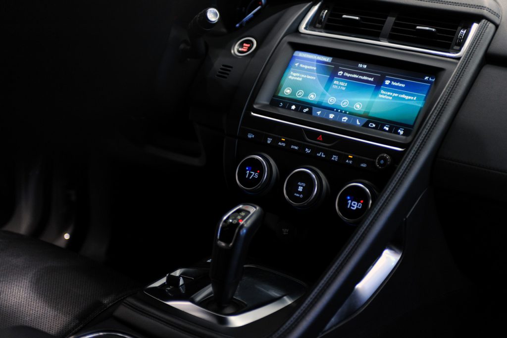 Jaguar E-Pace 2.0d i4 S 4wd 180cv auto
