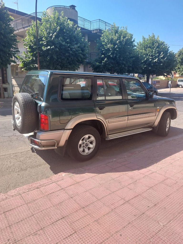 Nissan Patrol GR SW 2.8 td SE