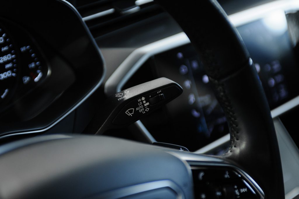Audi A6 40 2.0 TDI mhev S-tronic Business Design