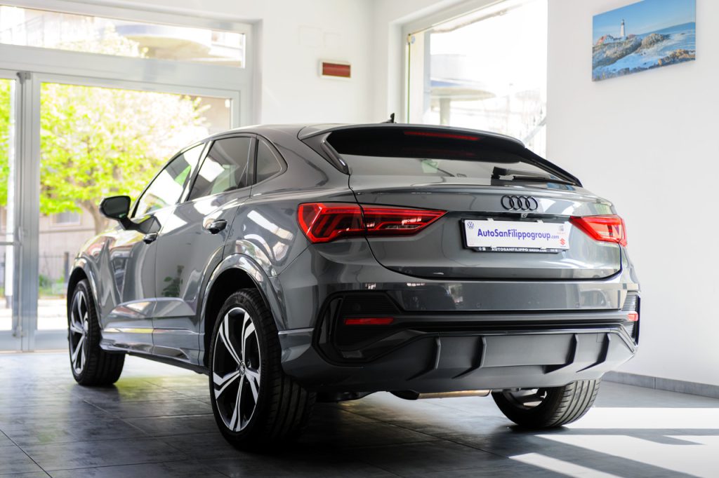 Audi Q3 SPB 35 2.0 TDI S line Black Editon