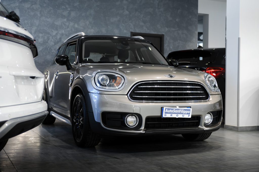 Mini Cooper Countryman 2.0 D Hype auto