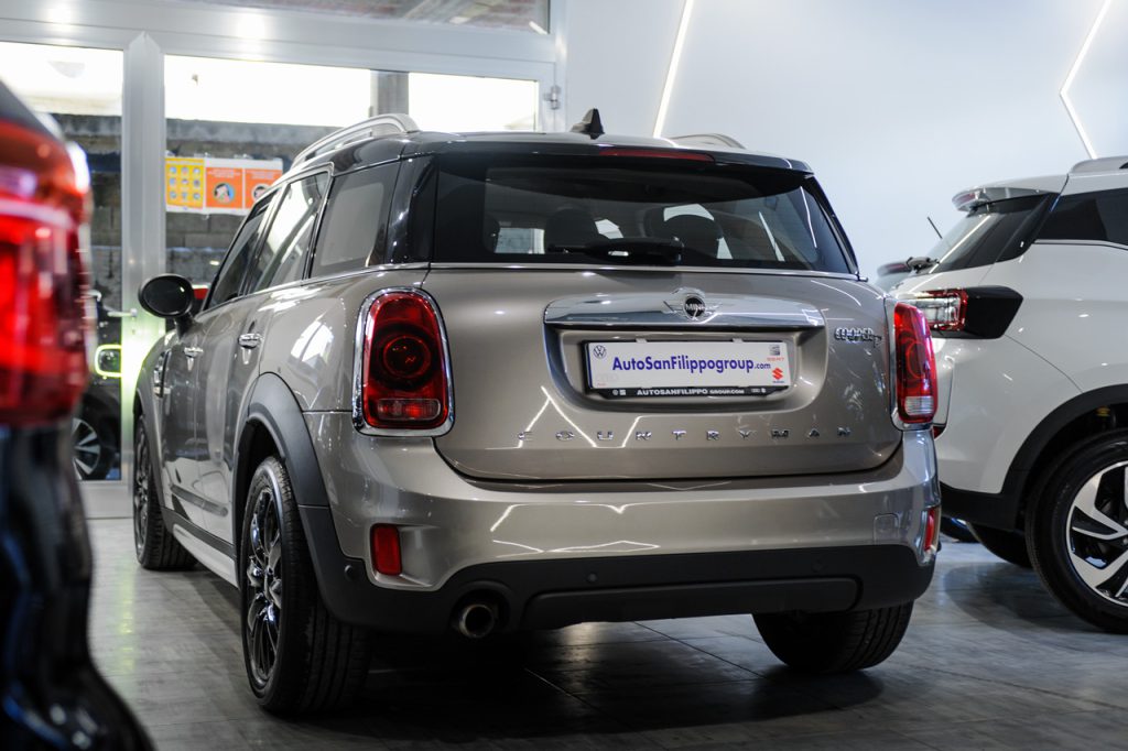 Mini Cooper Countryman 2.0 D Hype auto