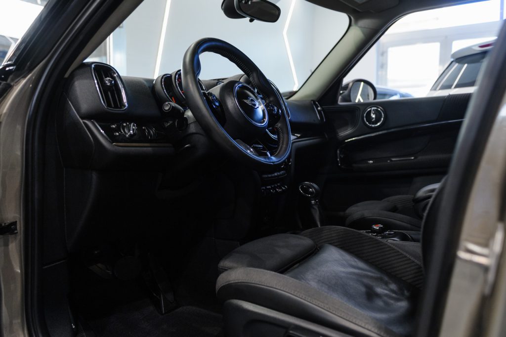 Mini Cooper Countryman 2.0 D Hype auto
