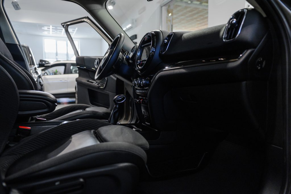 Mini Cooper Countryman 2.0 D Hype auto