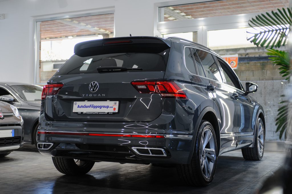 Volkswagen Tiguan 1.5 TSI 150CV DSG R-Line