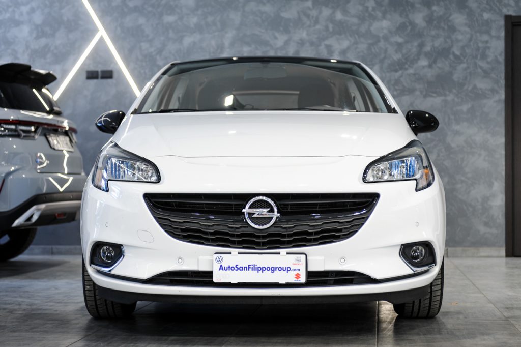 Opel Corsa CDTI 75CV Black Edition