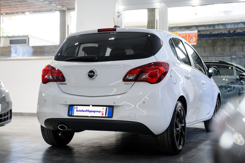 Opel Corsa CDTI 75CV Black Edition