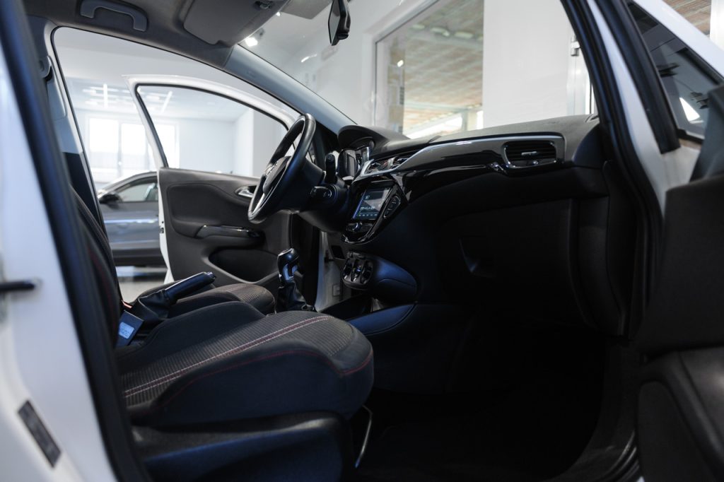 Opel Corsa CDTI 75CV Black Edition