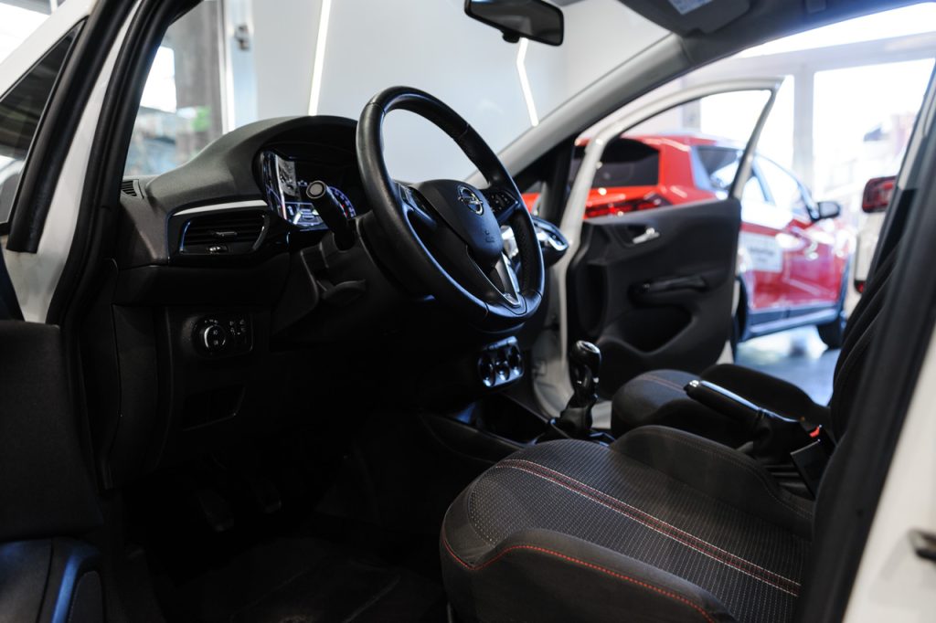 Opel Corsa CDTI 75CV Black Edition