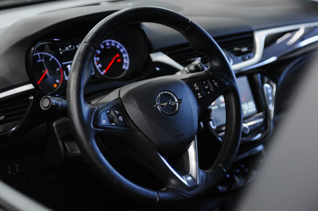 Opel Corsa CDTI 75CV Black Edition