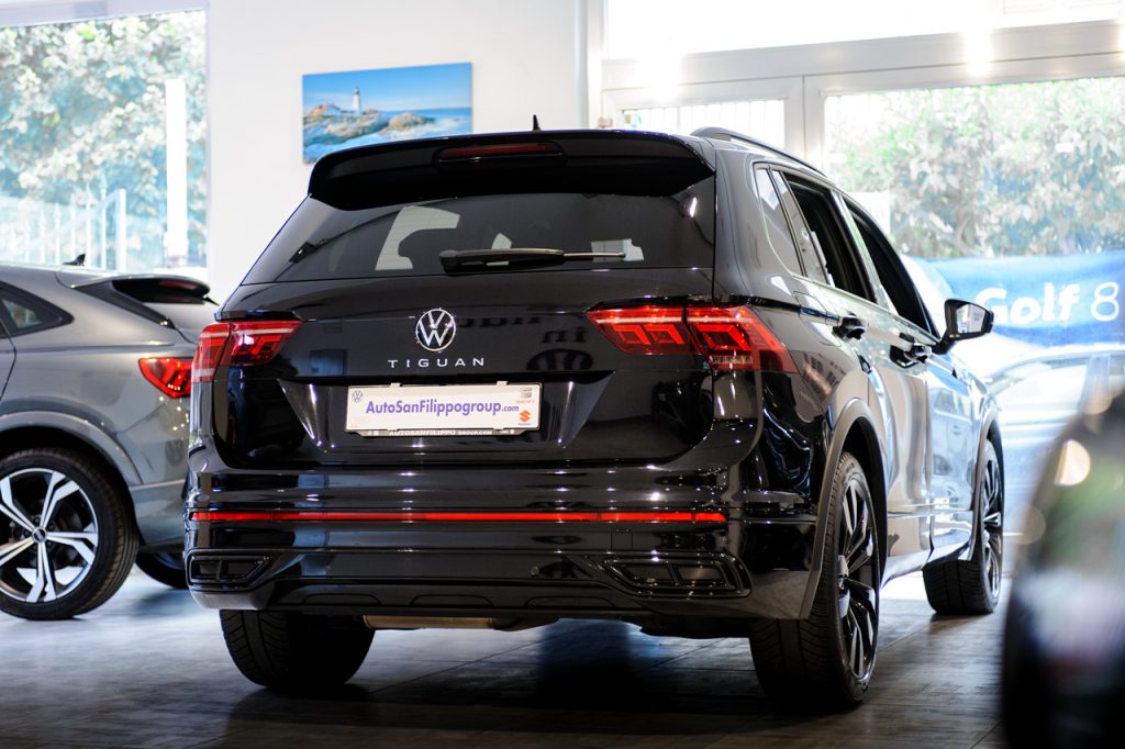 Volkswagen Tiguan 2.0 TDI 150CV DSG R-Line