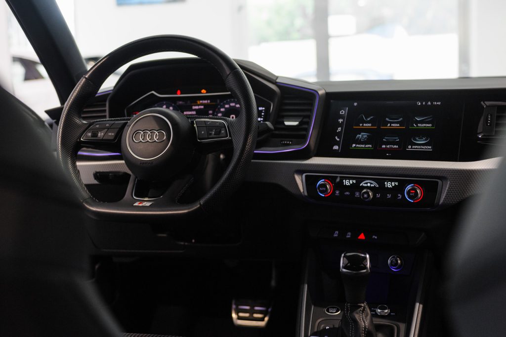 Audi A1 Citycarver 30 1.0 TFSI 110CV S-tronic Edit One Admired