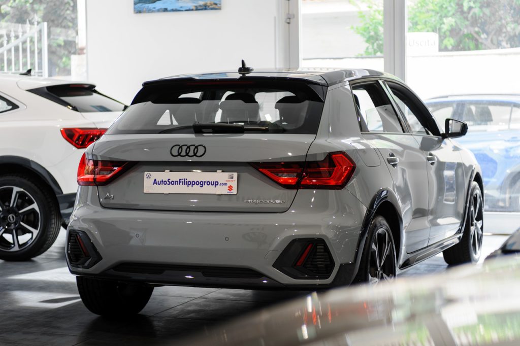 Audi A1 Citycarver 30 1.0 TFSI 110CV S-tronic Edit One Admired