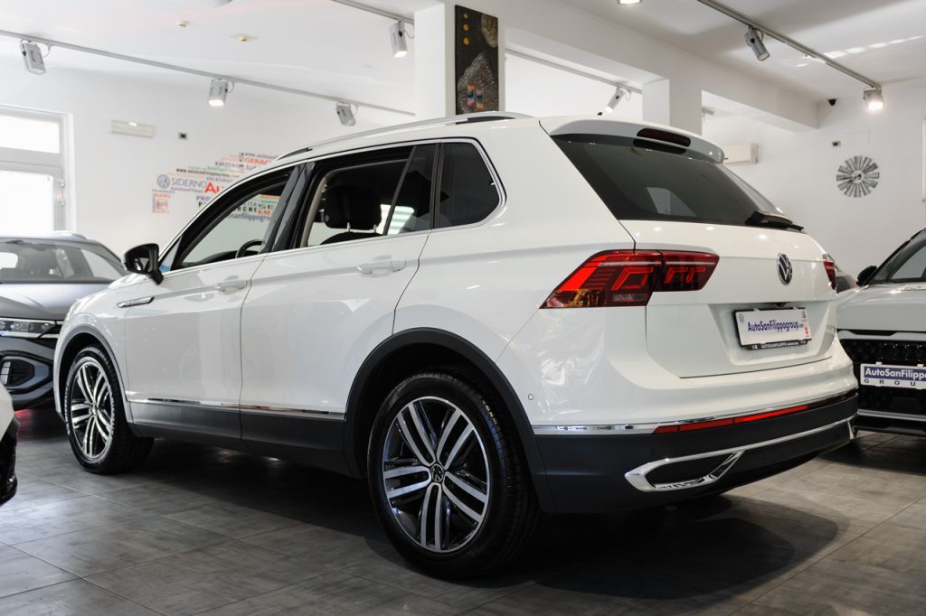 Volkswagen Tiguan 2.0 TDI 150CV DSG Elegance