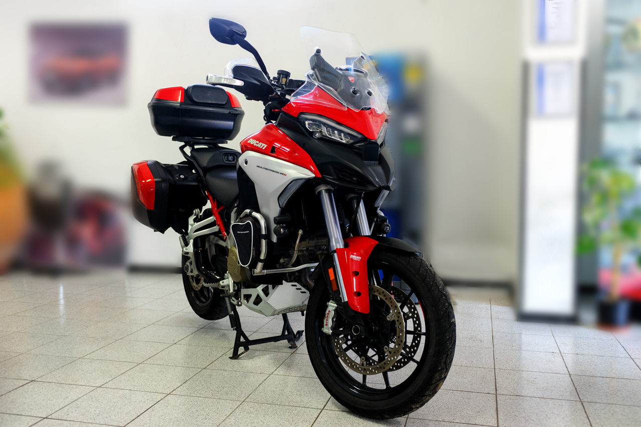 Ducati Multistrada V4 S Travel & Radar
