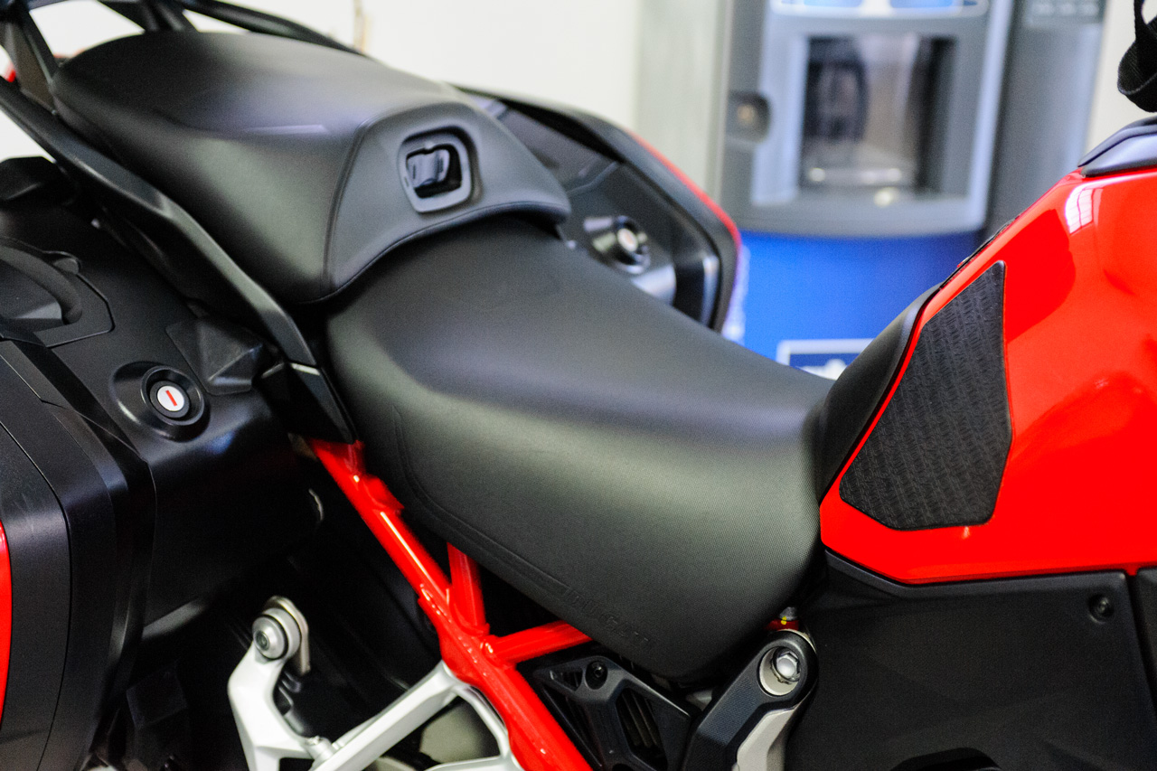 Ducati Multistrada V4 S Travel & Radar