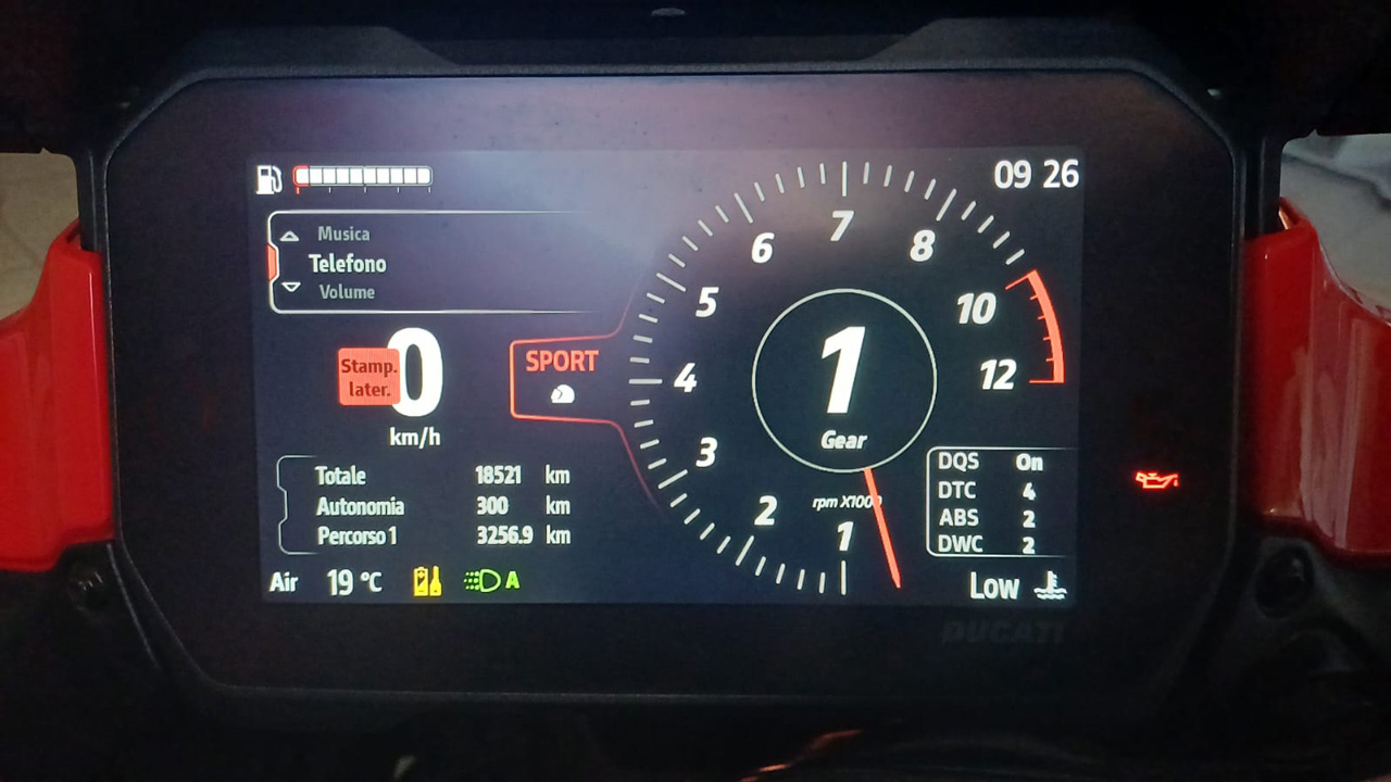 Ducati Multistrada V4 S Travel & Radar