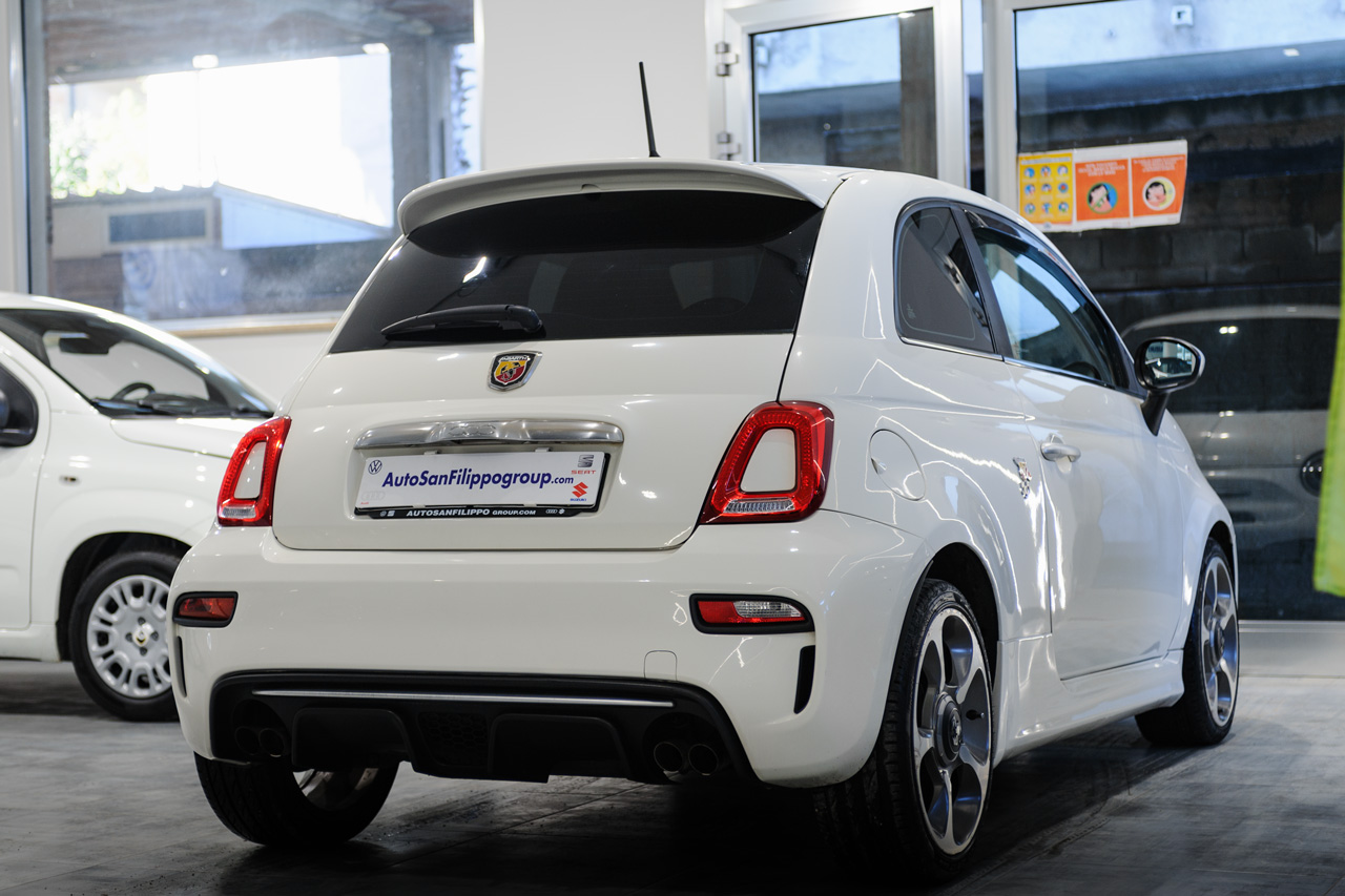 Abarth 595 1.4 T-Jet 145CV