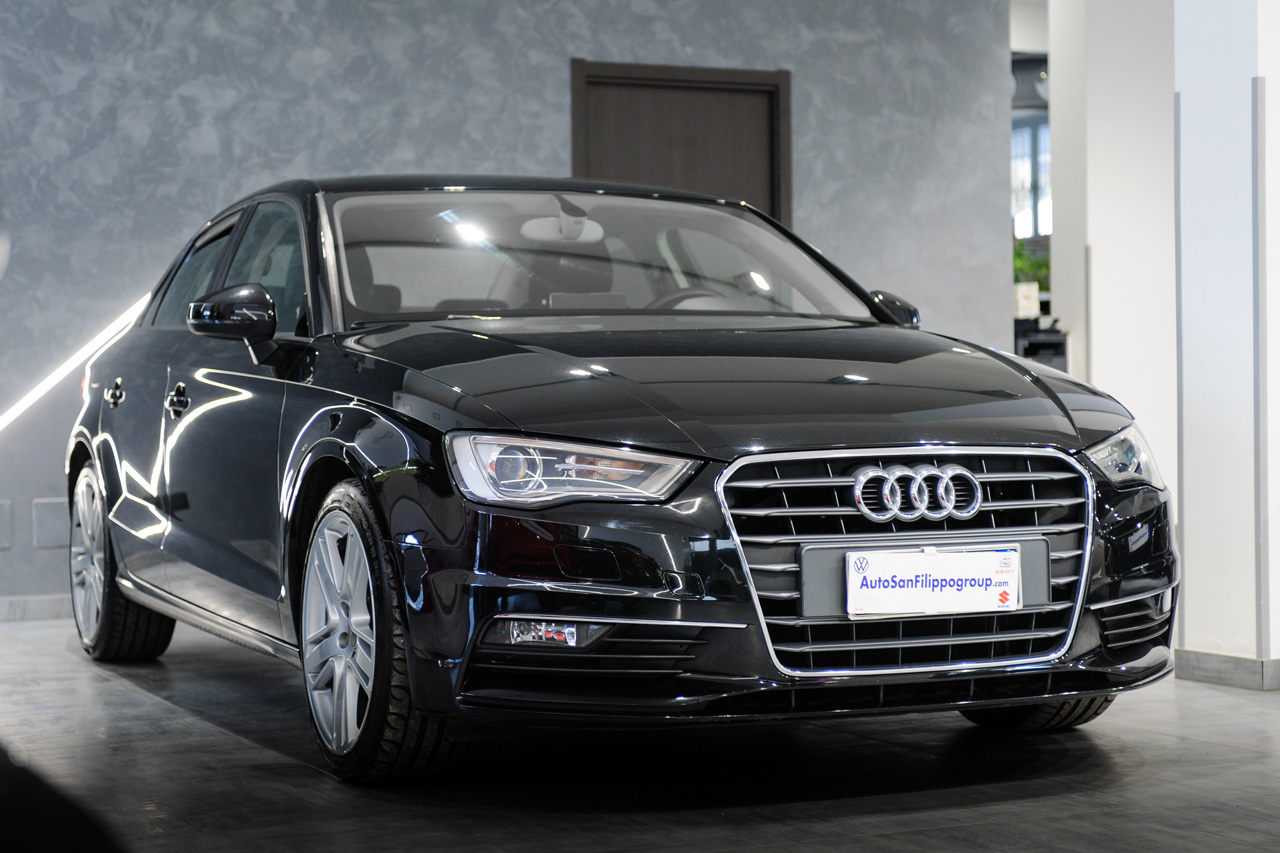 Audi A3 Sedan 1.6 TDI 110CV S-tronic Ambition