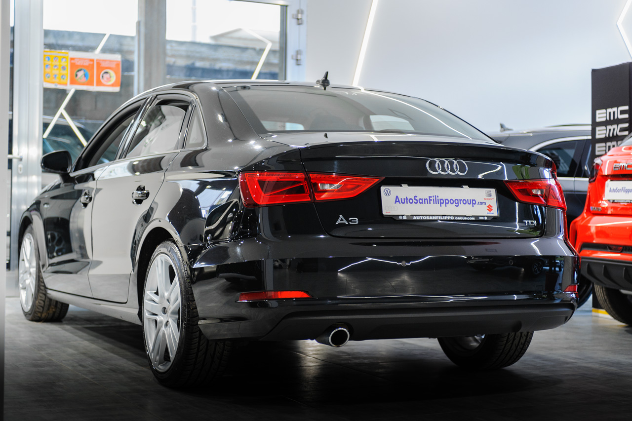 Audi A3 Sedan 1.6 TDI 110CV S-tronic Ambition
