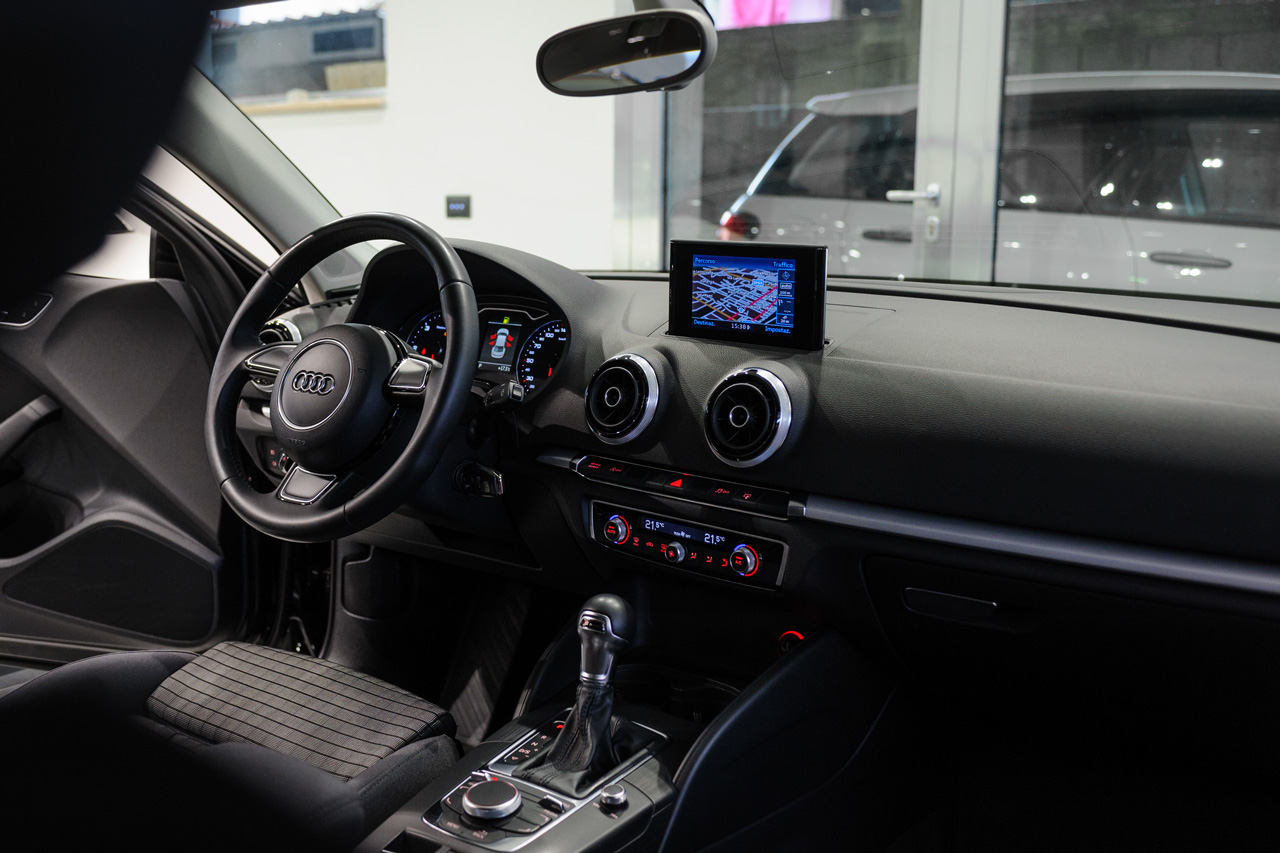 Audi A3 Sedan 1.6 TDI 110CV S-tronic Ambition