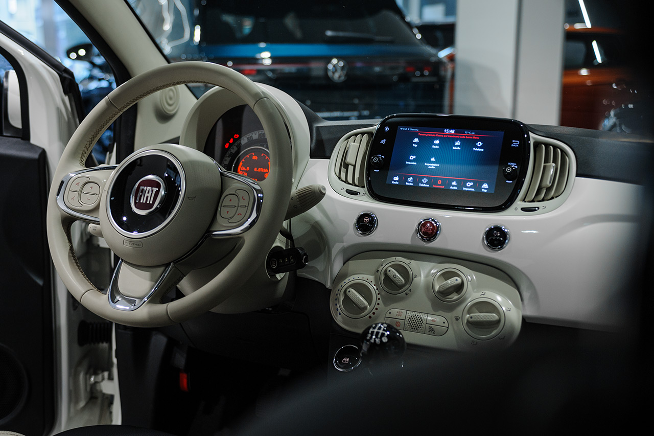 Fiat 500 1.0 hybrid 70CV Dolcevita