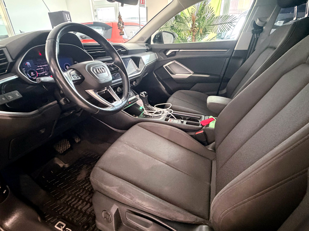 Audi Q3 SPB 35 2.0 TDI S-ronic Business Plus