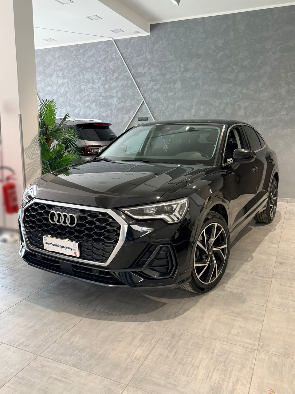Audi Q3 SPB 35 2.0 TDI S-ronic Business Plus