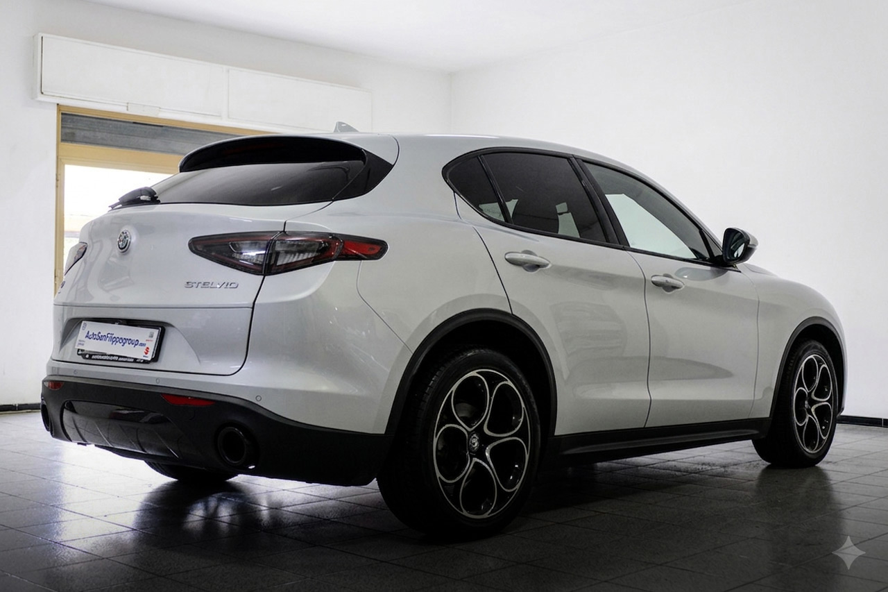 Alfa Romeo Stelvio 2.2 t Veloce Q4 210CV auto