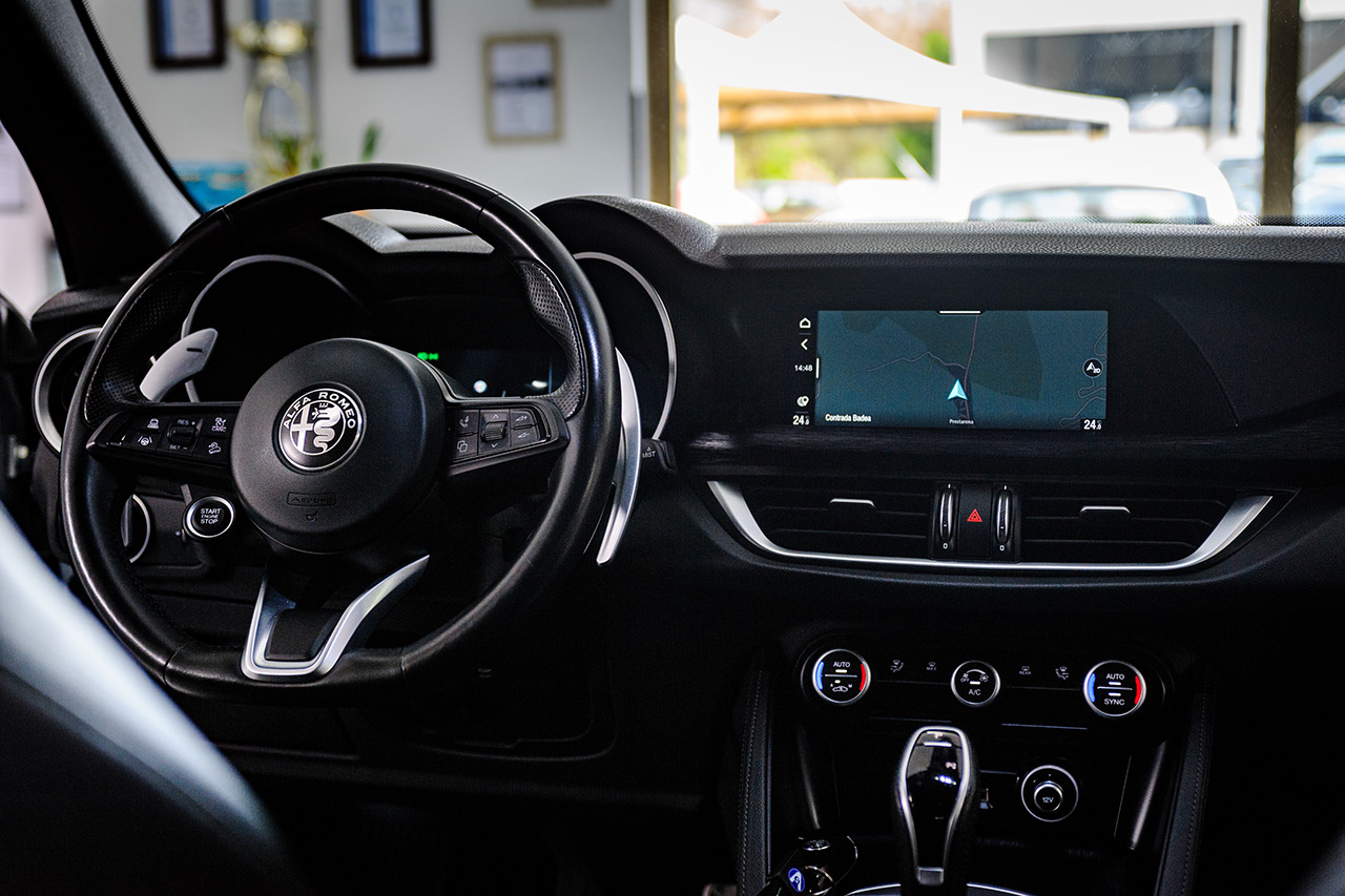 Alfa Romeo Stelvio 2.2 t Veloce Q4 210CV auto