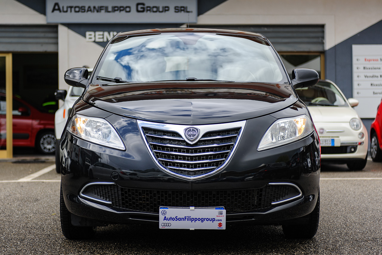 Lancia Ypsilon 1.3 MJT 95CV Gold