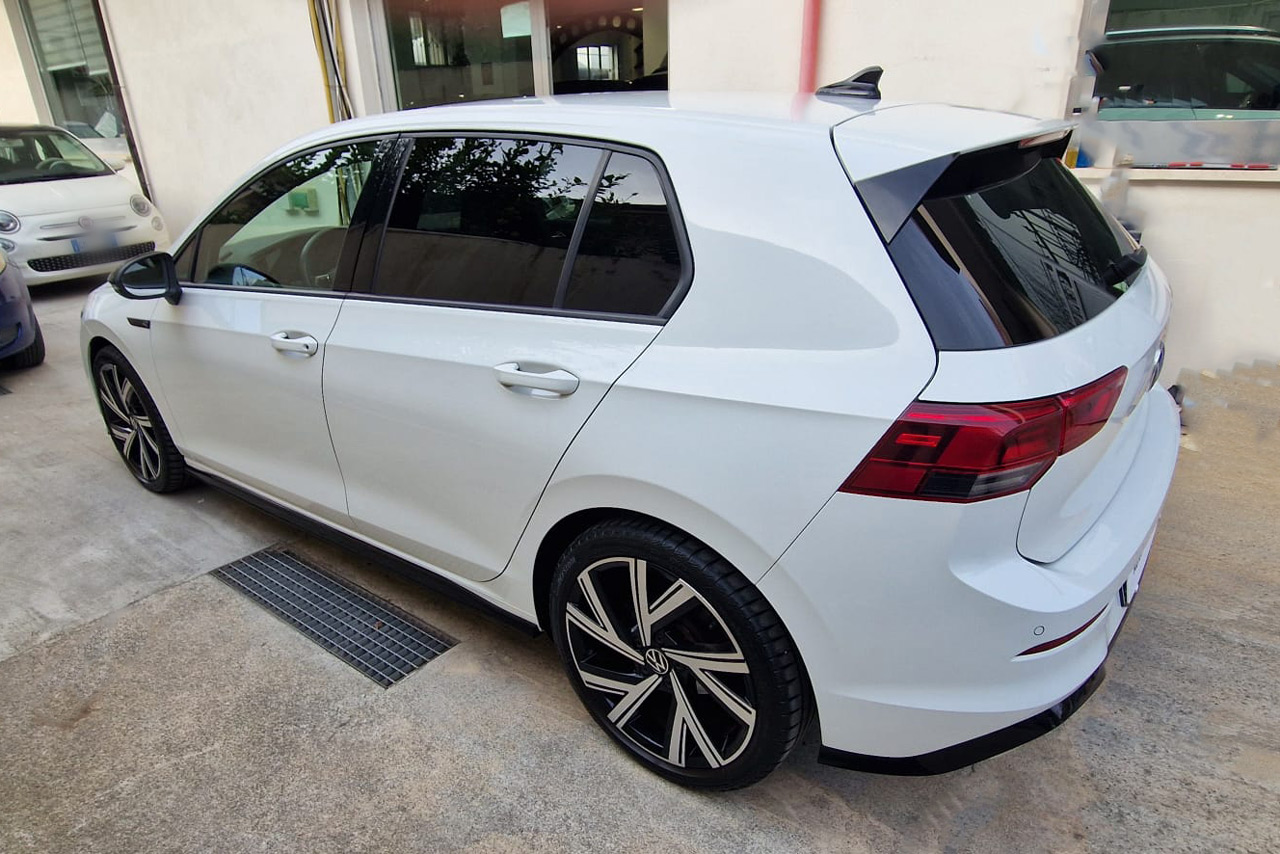 Volkswagen Golf 1.5 TSI 150CV evo R-Line