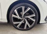 Volkswagen Golf 1.5 TSI 150CV evo R-Line