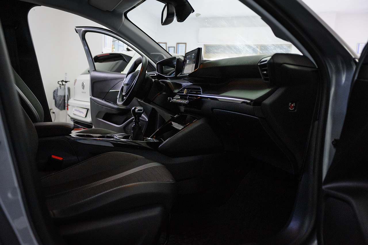 Peugeot 208 1.5 bluehdi Allure