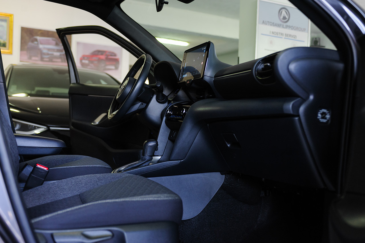 Toyota Yaris Cross 1.5h fwd e-cvt Trend