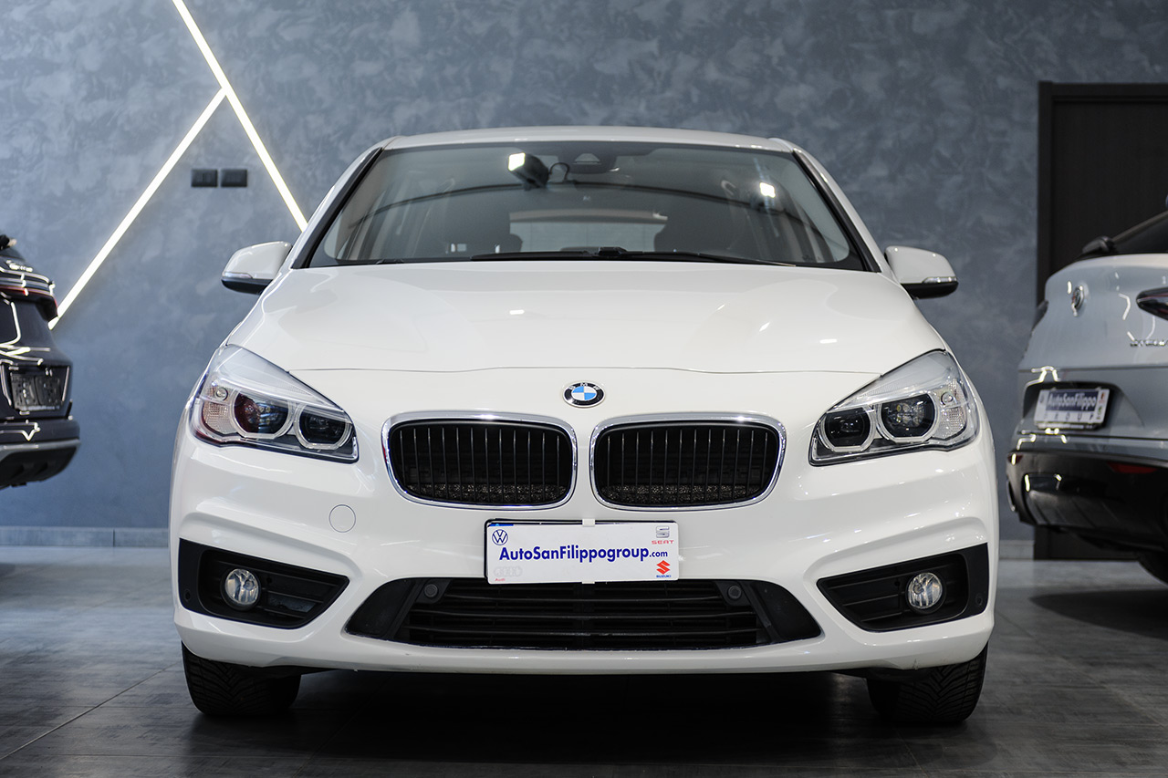 BMW 216d Active Tourer Luxury Business Pack