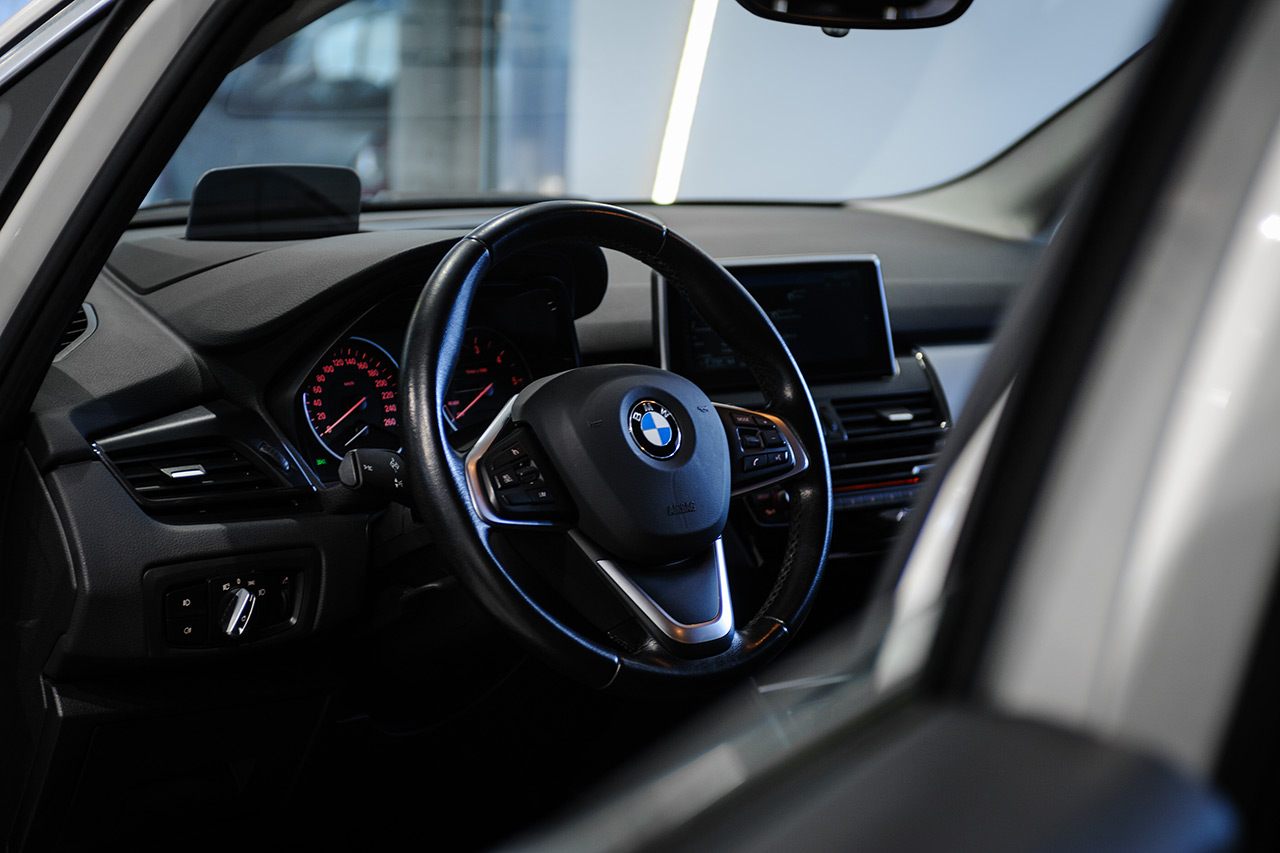 BMW 216d Active Tourer Luxury Business Pack