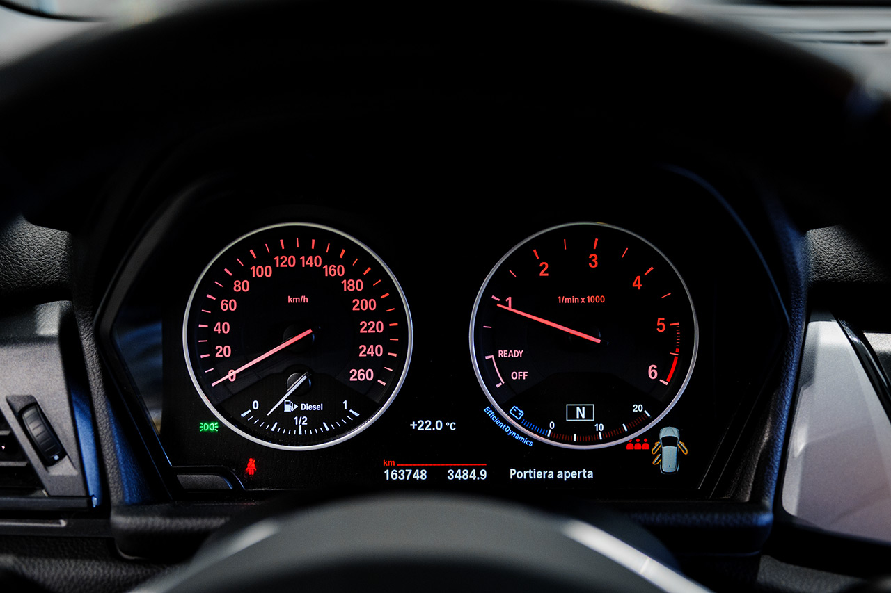 BMW 216d Active Tourer Luxury Business Pack