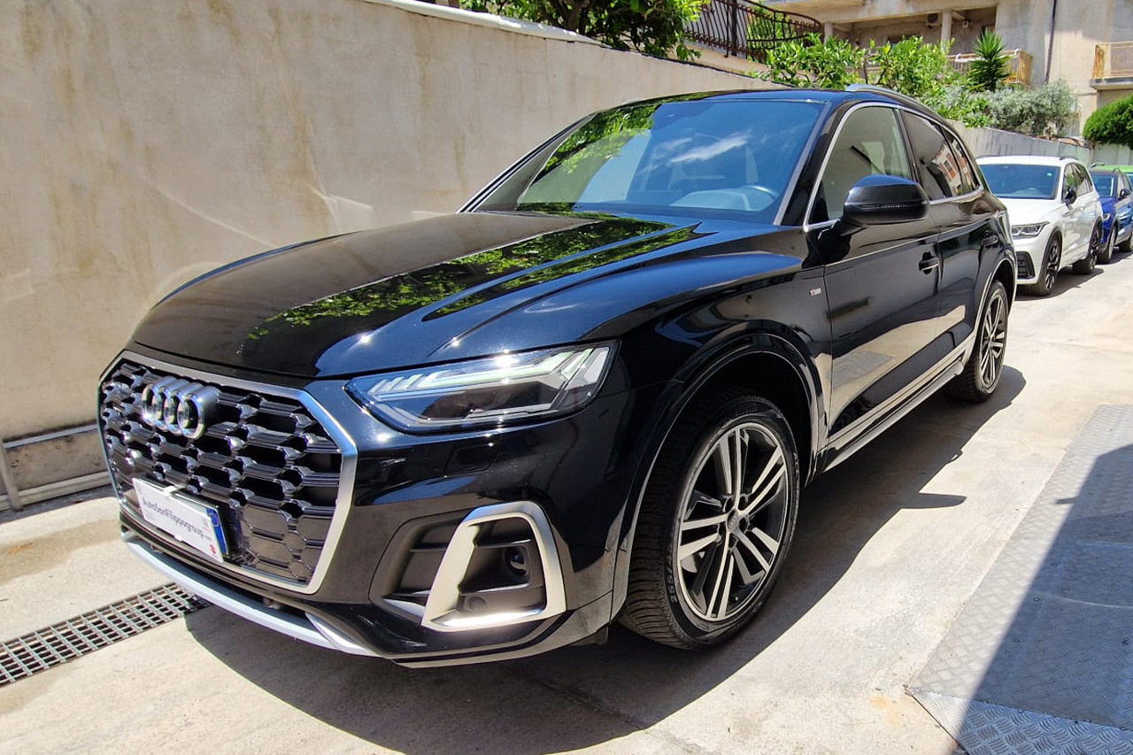 Audi Q5 2.0 TDI mhev 12V quattro S-tronic S line Plus