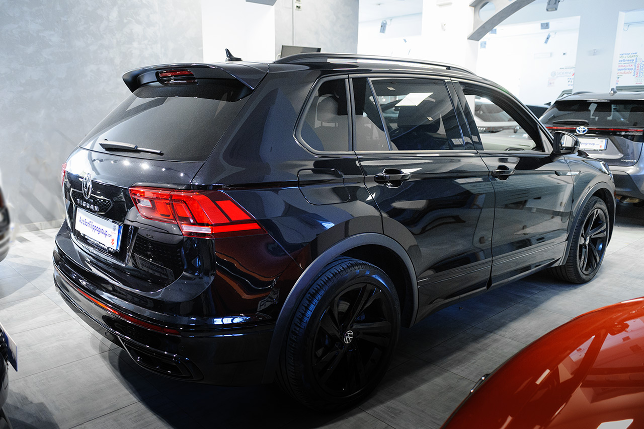 Volkswagen Tiguan 2.0 TDI 150CV DSG R-Line