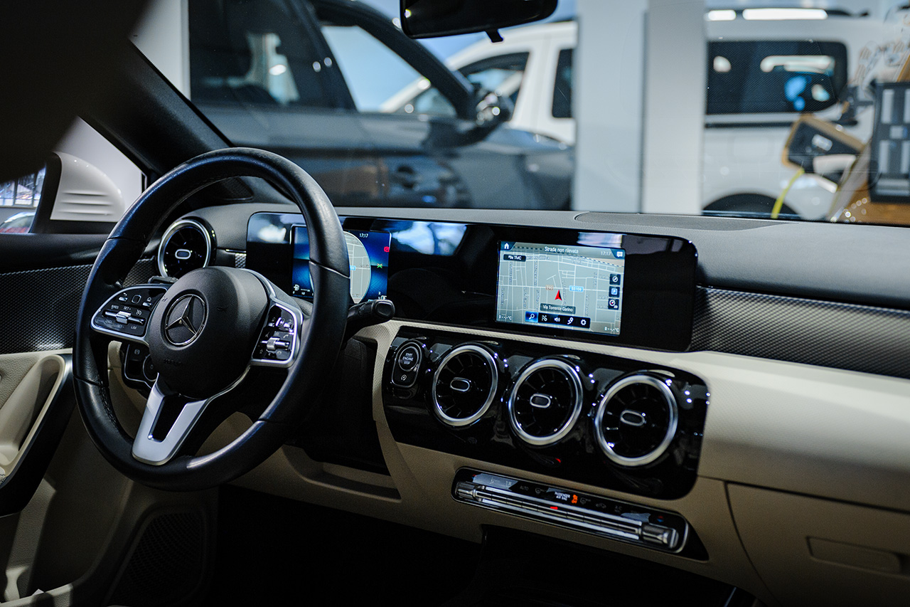Mercedes-Benz Classe A 200 d Premium auto