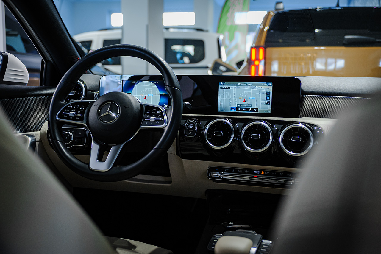 Mercedes-Benz Classe A 200 d Premium auto