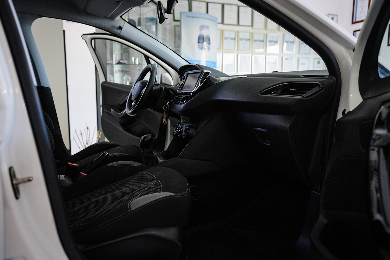 Peugeot 208 1.0 (vti) 12v 5p Active