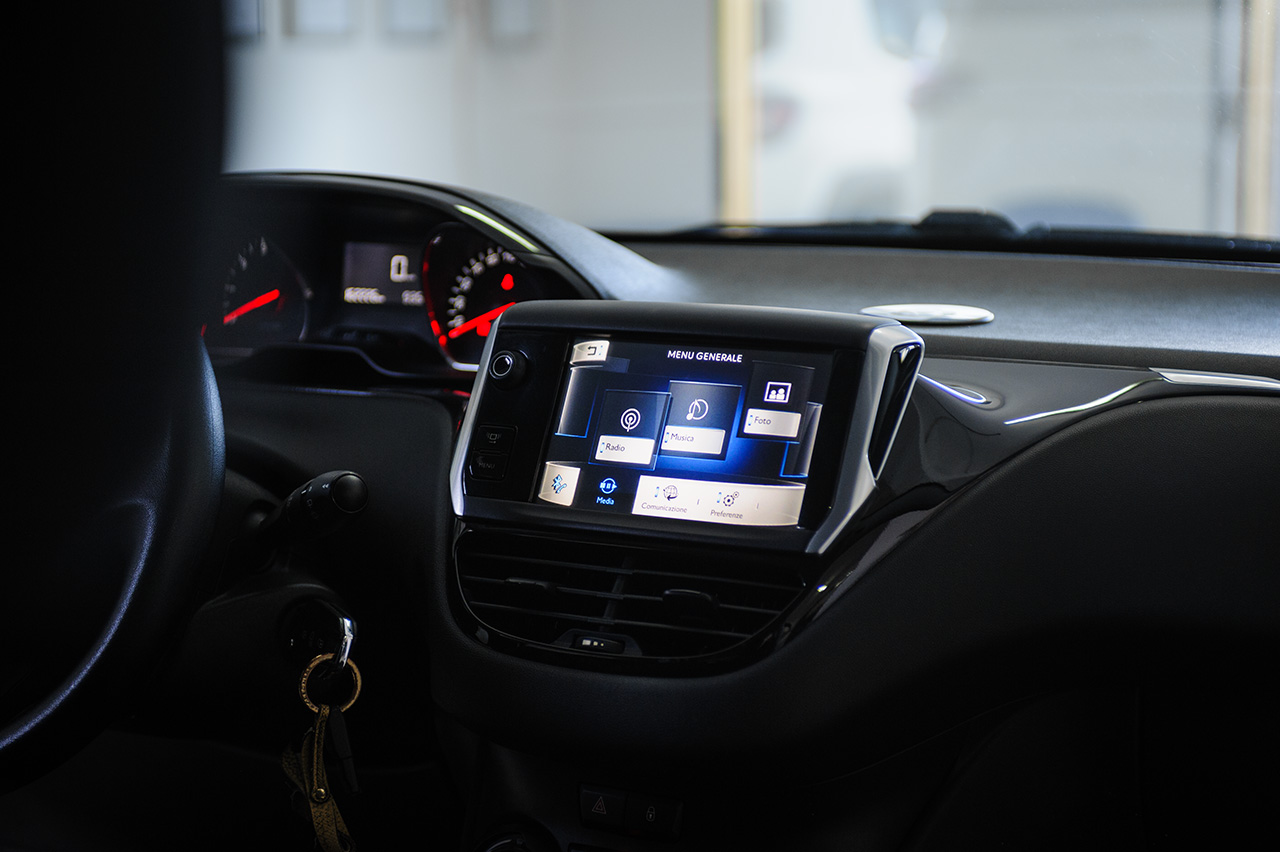 Peugeot 208 1.0 (vti) 12v 5p Active